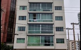 Apartamento de frente para o mar
